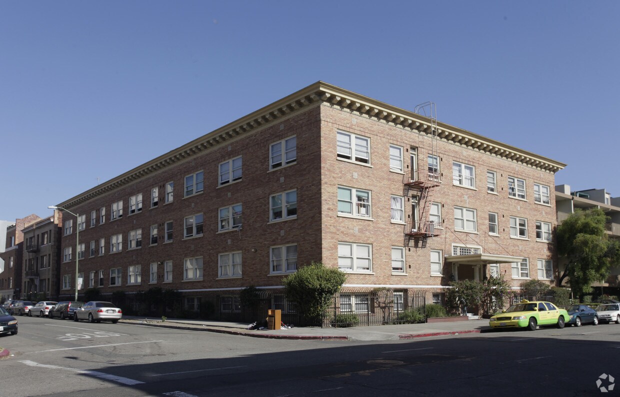 Foto principal - Commodore Apartments