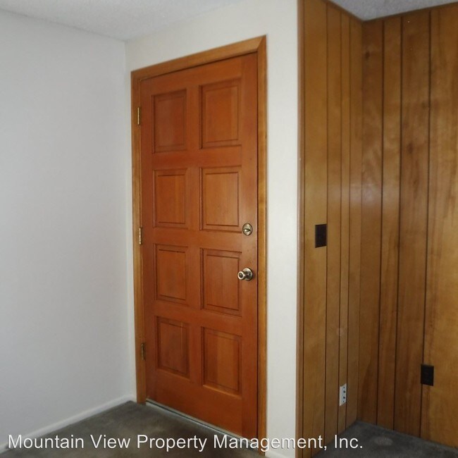 Foto del edificio - 3 br, 1.5 bath House - 61625 Daly Estates Dr.