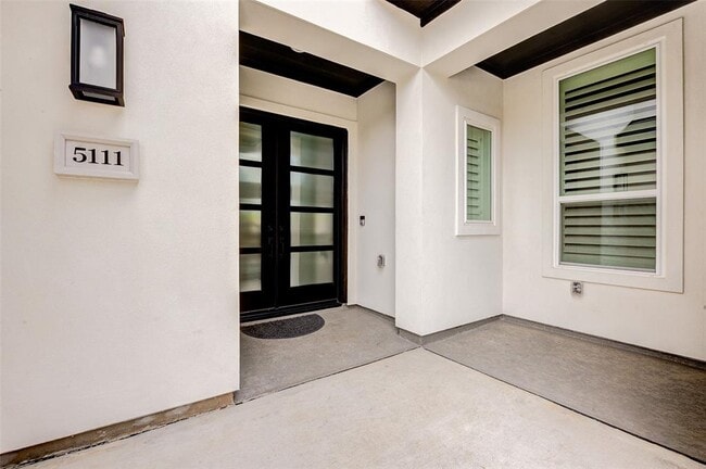Building Photo - 5111 Maumee River Dr