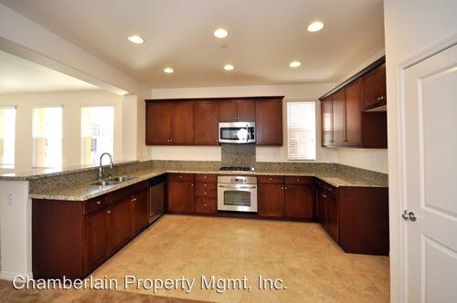 Foto del edificio - 3570 Summit Trail Ct