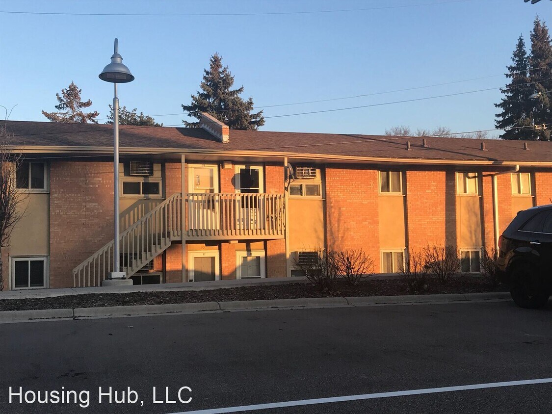 Foto principal - 2 br, 1 bath Apartment - 7700 Bloomington ...