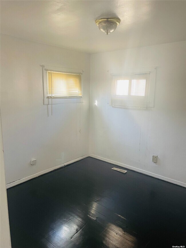 Building Photo - 288 Langdon Blvd