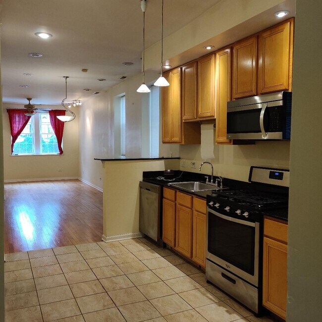 Foto del edificio - 1820 N Washtenaw Ave
