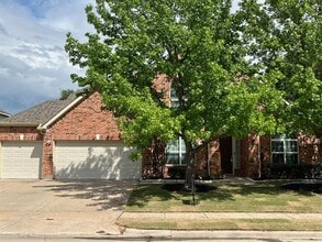 Building Photo - 5800 Youngworth Dr