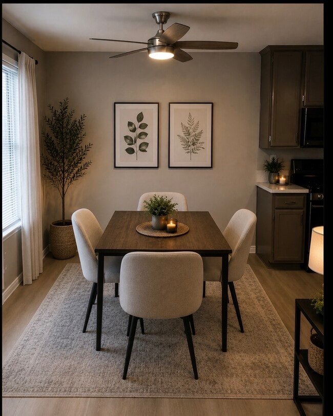 dining room - 374 N Ave 57