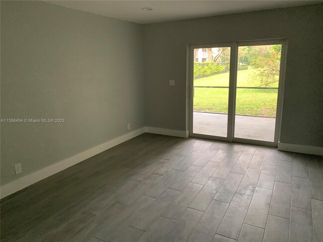 Building Photo - 8484 NW 23rd Manor