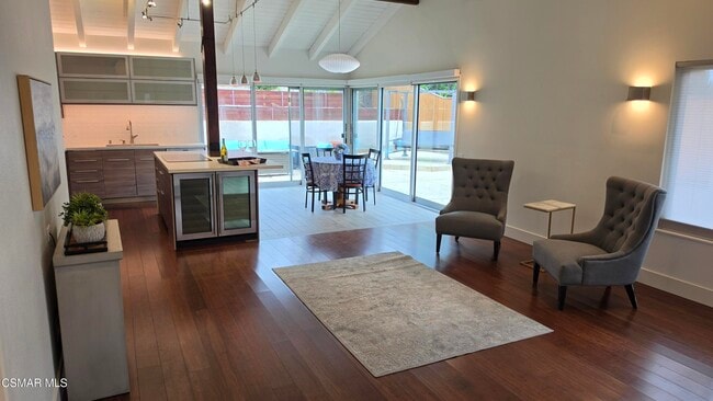 Building Photo - 3078 Saddleback Ct
