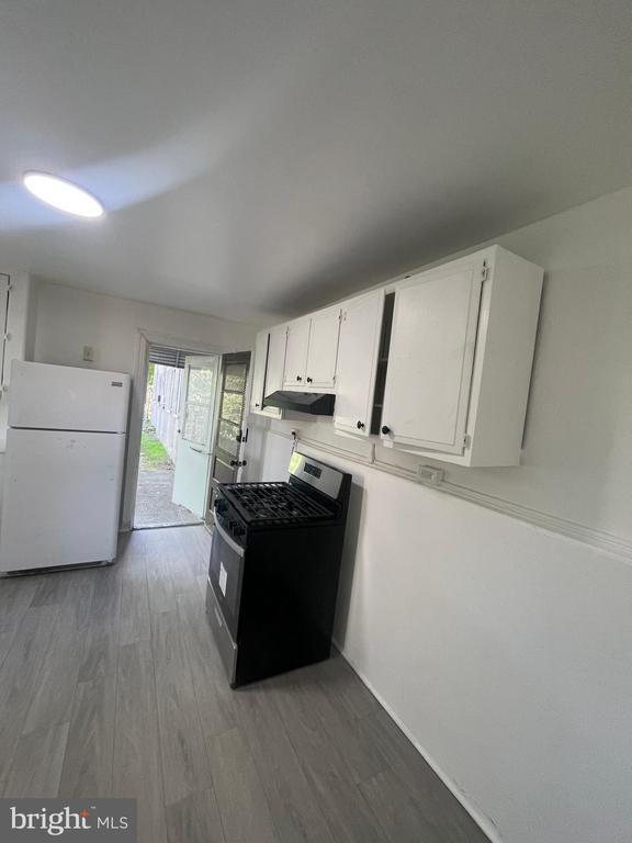 Foto principal - 2721 W 3rd St