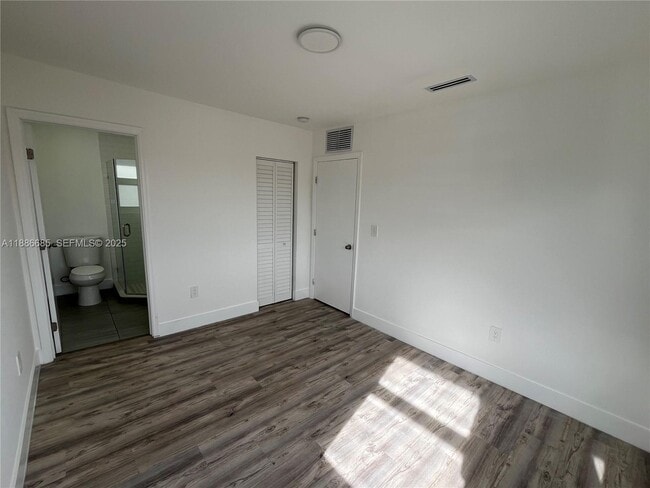 Building Photo - 1719 NW 1st St