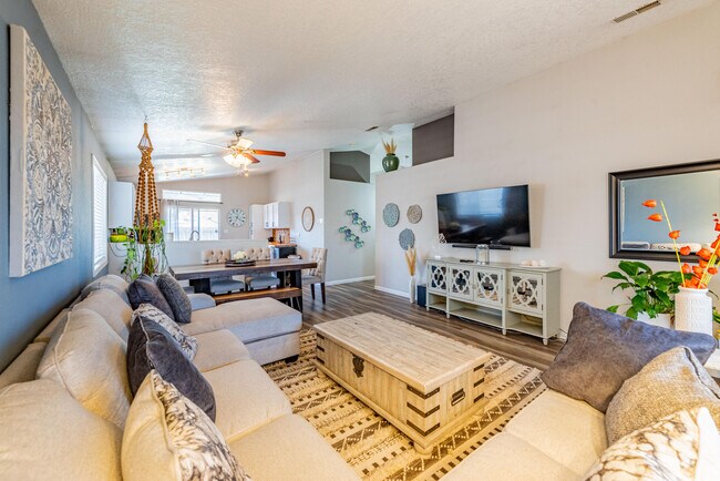 Foto del edificio - 4420 Loren Ave NW