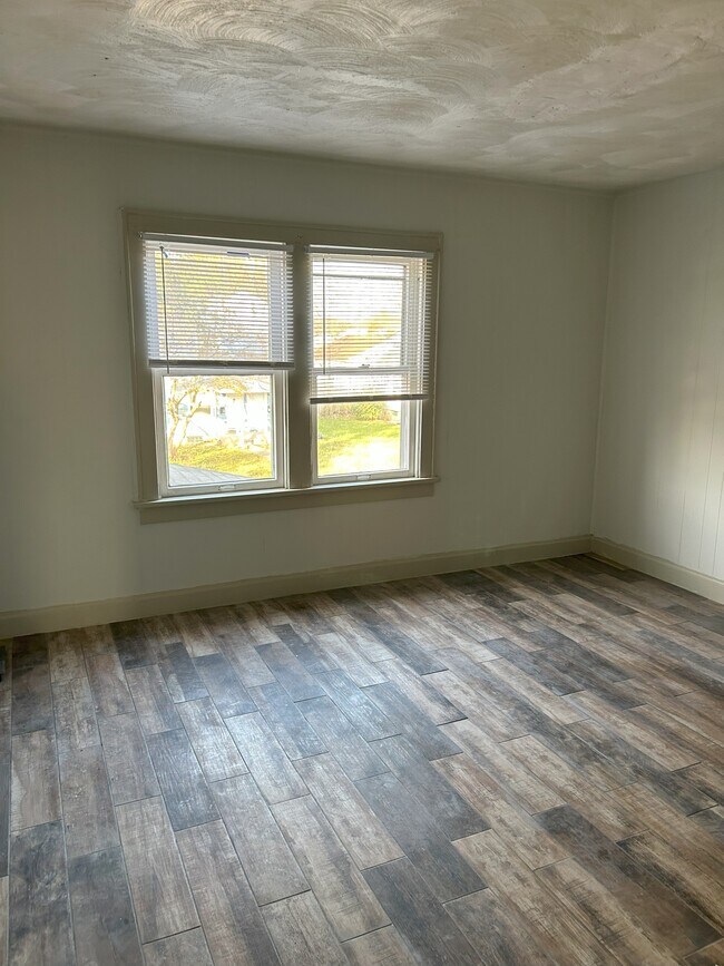 1293 E 18th Ave, Columbus, OH 43211 Townhome Rentals in Columbus OH