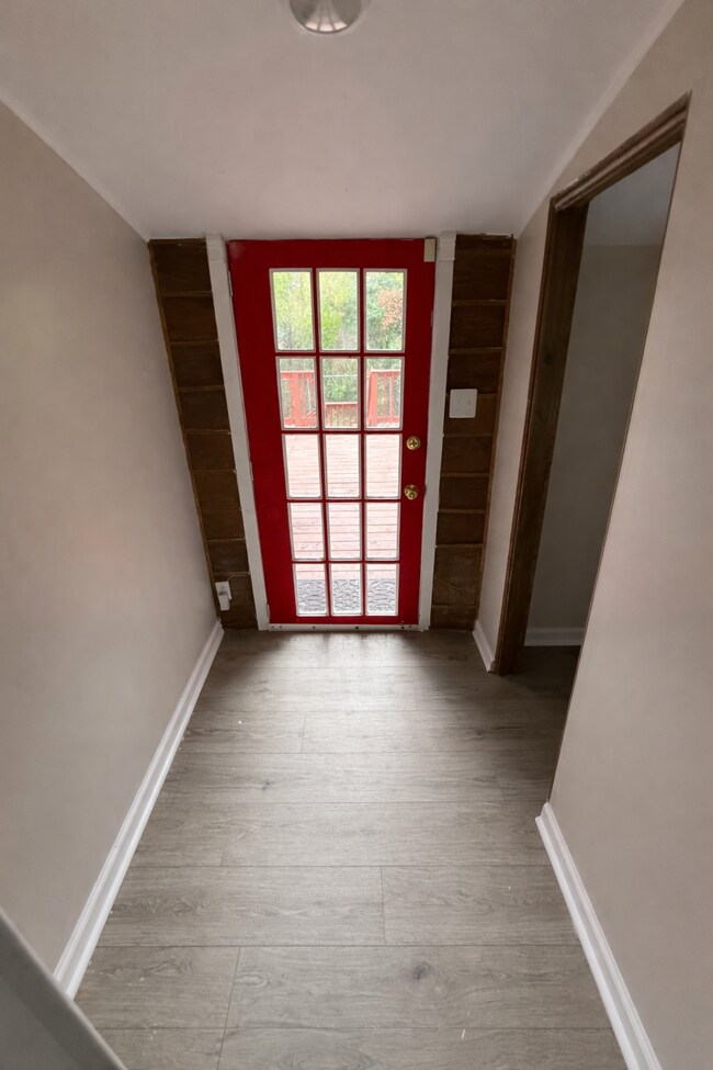 Foto del edificio - 391 Madison St