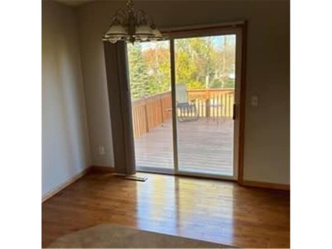 Building Photo - 515 1st St N