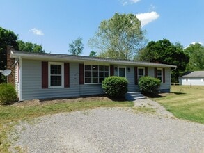 Building Photo - 1225 Kimble Rd