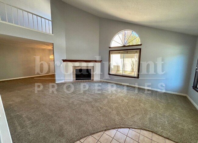 Foto del edificio - 10326 Oak Ranch Ln