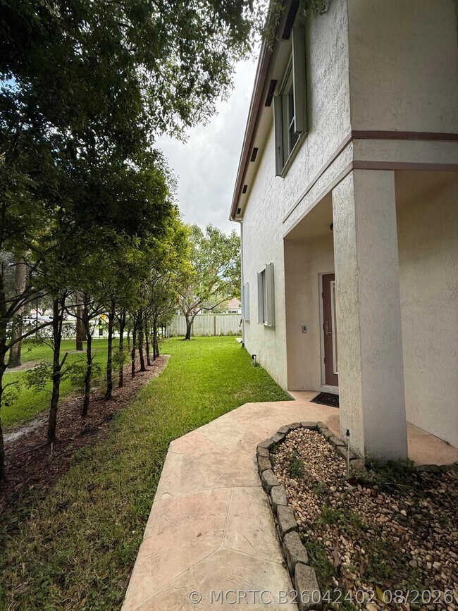 Foto del edificio - 218 NW 75th Terrace