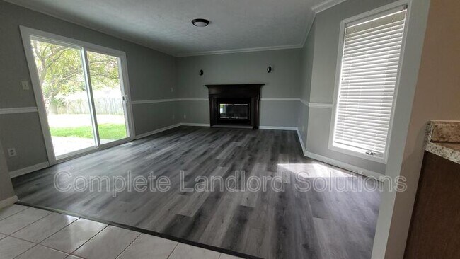 Foto del edificio - 80 Ridgecrest Ct