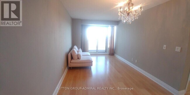 Photo du bâtiment - 7 N Park Rd