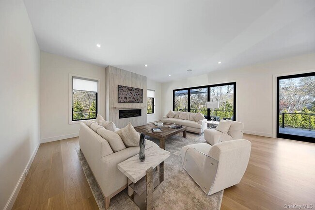 Foto del edificio - 130 Highview Dr