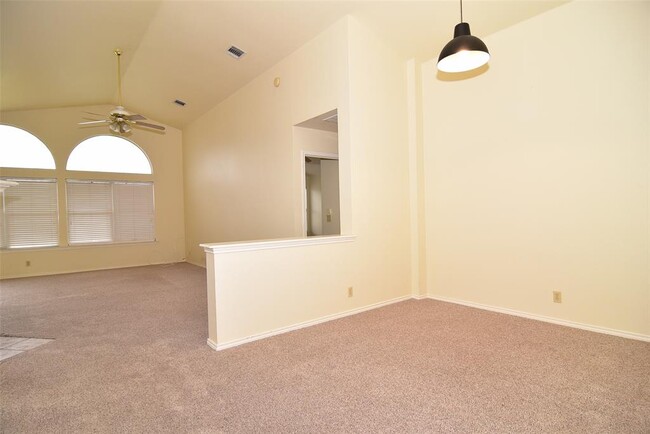 Building Photo - 4050 Cargill Dr