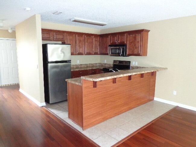 Building Photo - 439 Sandy Oak Dr