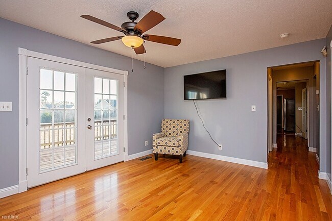 Foto del edificio - 3 br, 2 bath House - 614 Dandridge Drive
