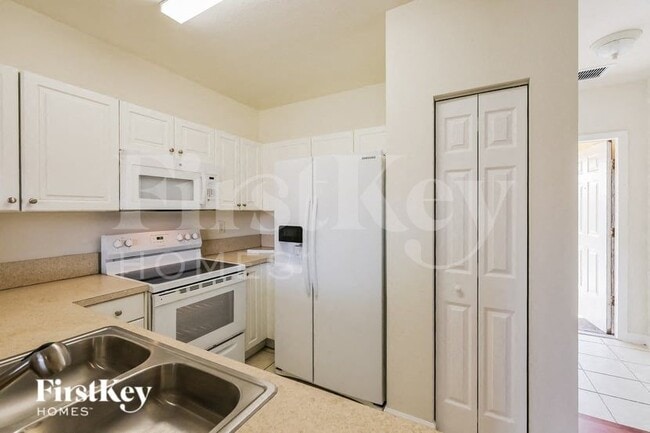 Foto del edificio - 1490 NE 33rd Rd