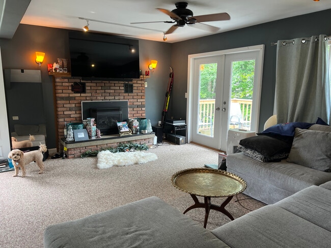 Living Room Furnished - 306 Heather Ln