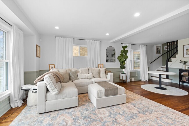 Foto del edificio - 1618 N 78th Ct