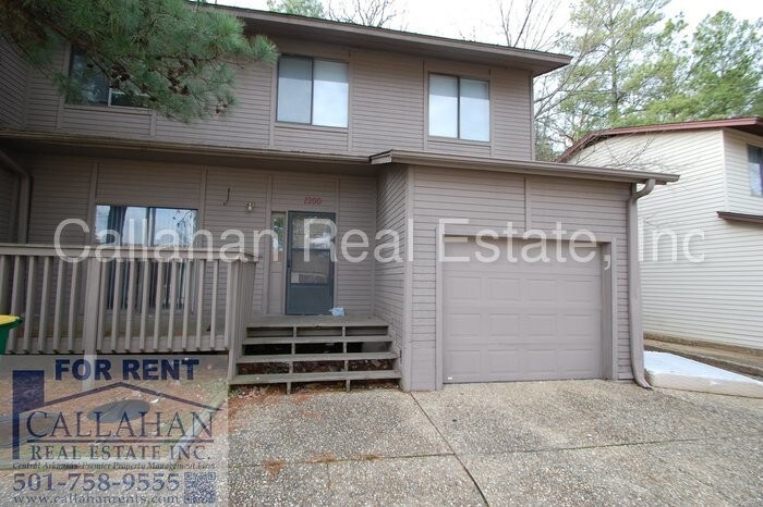 Primary Photo - NLR Town house 3 bedroom 2 bath