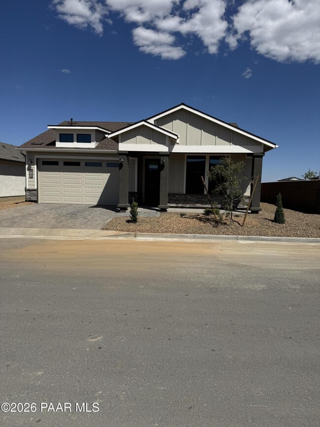 Building Photo - 6155 Summit Trl