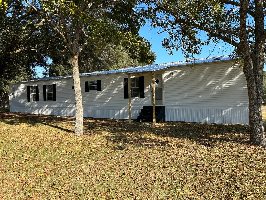 3155 John M Brewton Rd, Glennville, GA 30427 House Rental in