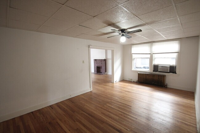 Building Photo - 305 S Trenton Ave