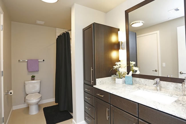 Building Photo - 1408 Patterson St