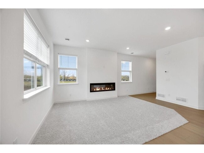 Building Photo - 11148 203rd St W