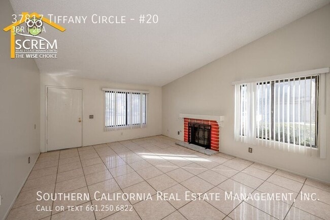 Building Photo - 37817 Tiffany Cir
