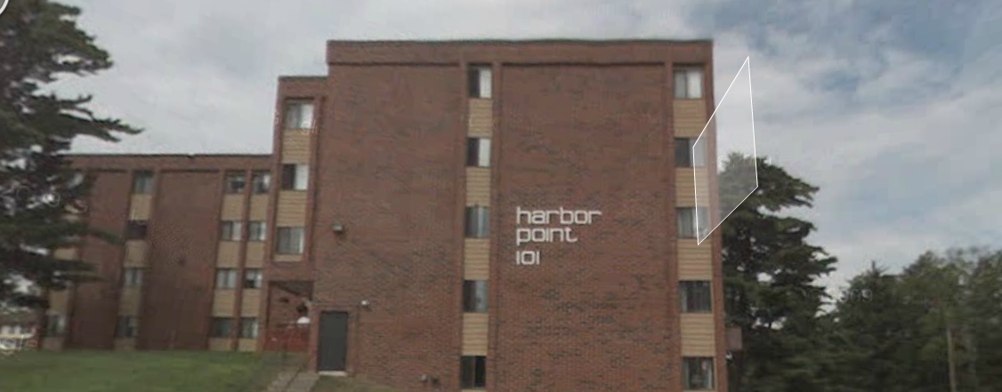 Primary Photo - Harbor Point Apartments