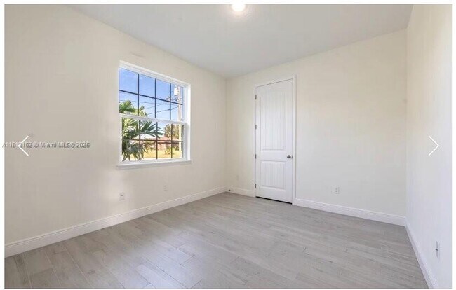 Foto del edificio - 872 SW Harvard Rd