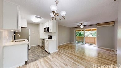 Building Photo - 311 Mananai Pl