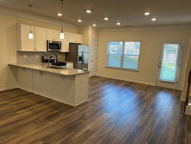 Building Photo - 5229 City Walk Dr