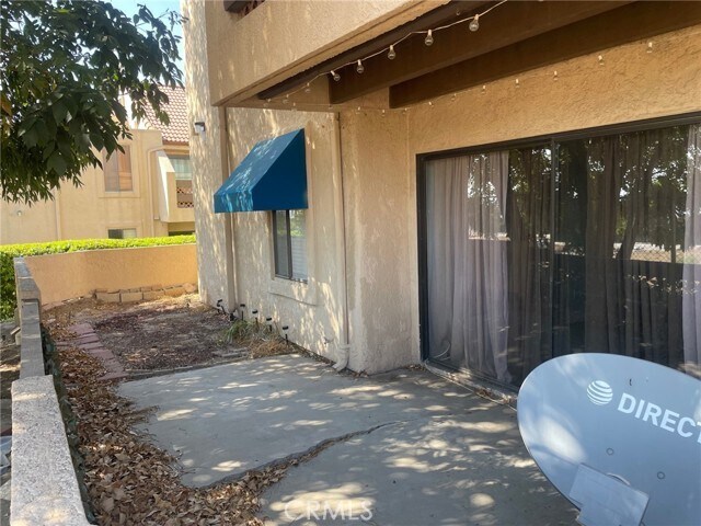 Foto del edificio - 2265 Bradford Ave