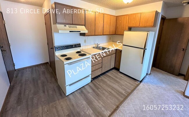 Foto del edificio - 307 11th Ave NW