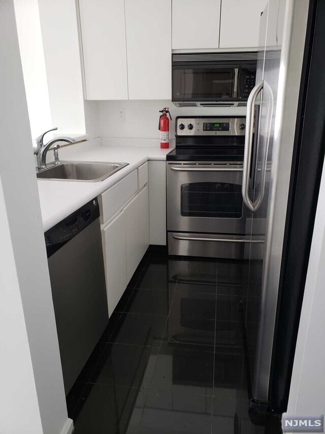 Foto del edificio - 206 Nelson Ct