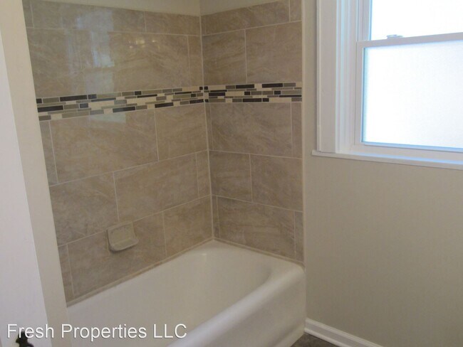 Foto del edificio - 2 br, 2.5 bath House - 2858 Losantiville A...