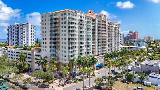 Foto del edificio - 3020 NE 32nd Ave