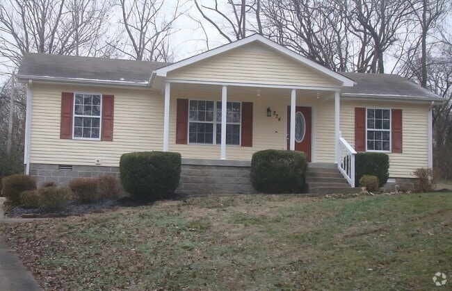 Building Photo - 224 Anna St