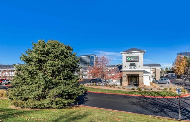 Building Photo - Furnished Studio-Denver - Tech Center - Ce...