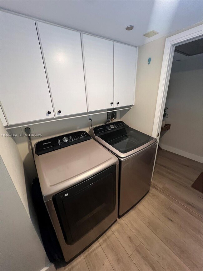 Foto del edificio - 3520 Oaks Way