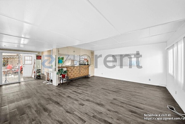 Foto del edificio - 69510 Parkside Dr