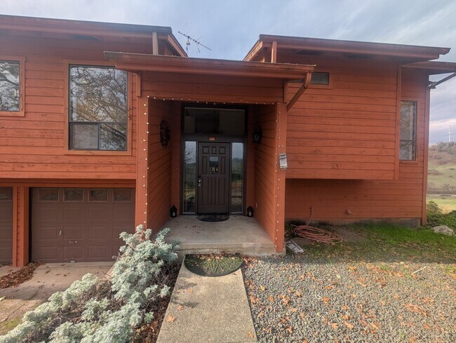 Foto del edificio - 539 Hatfield Dr